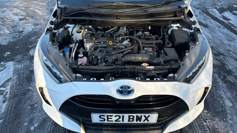 Toyota Yaris 1.5 Hybrid Design 5dr CVT Hybrid Hatchback